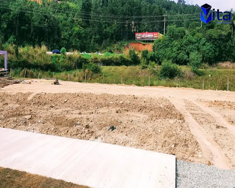 Foto 2 de Terreno / Lote à venda, 360m2 em Canasvieiras, Florianopolis - SC