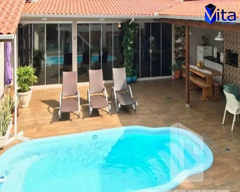 Foto 4 de Casa com 4 quartos à venda, 900m2 em Canasvieiras, Florianopolis - SC