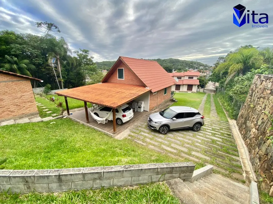 Foto 3 de Sítio / Rancho com 6 quartos à venda, 19857m2 em Cachoeira do Bom Jesus, Florianopolis - SC