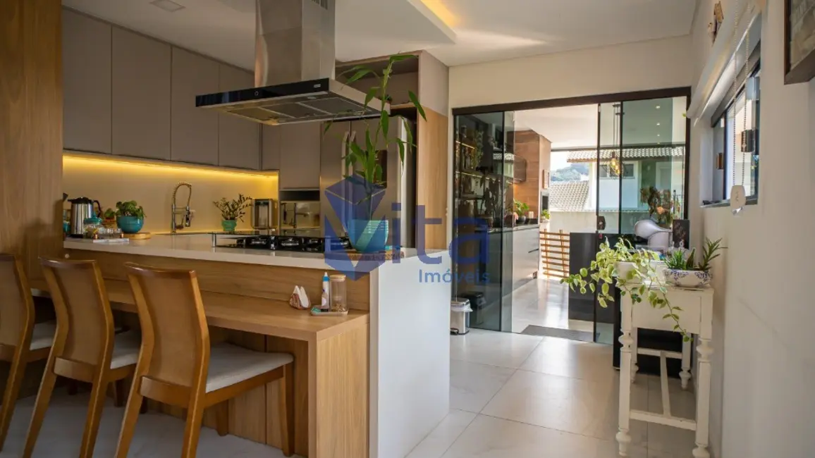 Foto 6 de Casa com 4 quartos à venda, 235m2 em Cachoeira do Bom Jesus, Florianopolis - SC