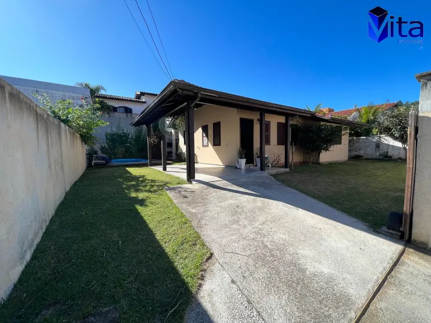 Casa com 3 quartos para alugar, 120m2 em Cachoeira do Bom Jesus, Florianopolis - SC - imagem 6 Foto 6 de Casa com 3 quartos para alugar, 120m2 em Cachoeira do Bom Jesus, Florianopolis - SC