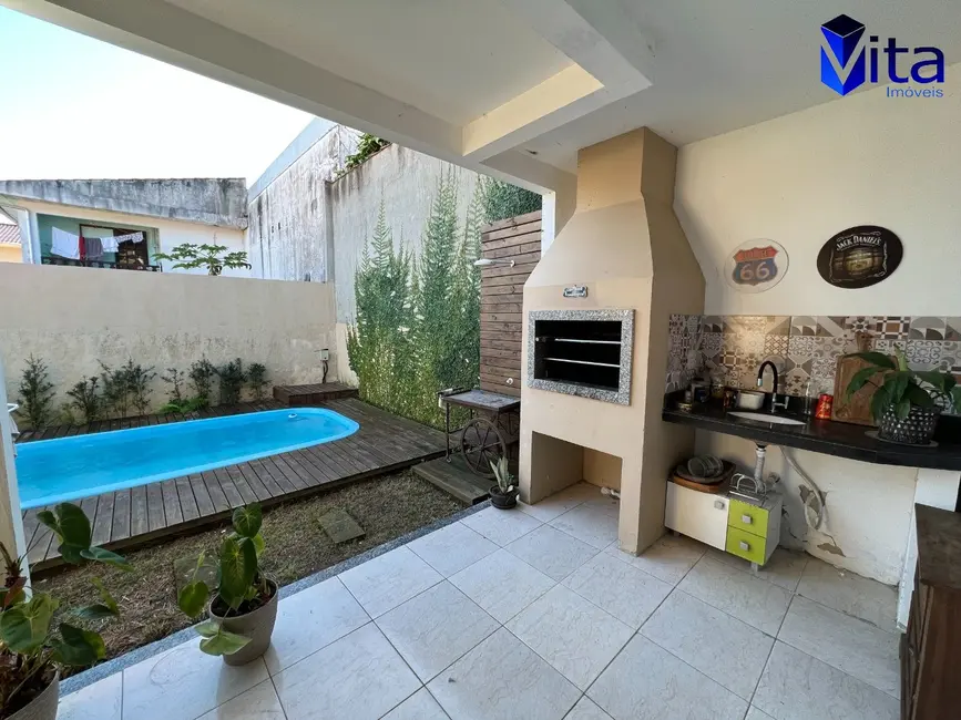 Casa com 3 quartos para alugar, 120m2 em Cachoeira do Bom Jesus, Florianopolis - SC - imagem 5 Foto 5 de Casa com 3 quartos para alugar, 120m2 em Cachoeira do Bom Jesus, Florianopolis - SC