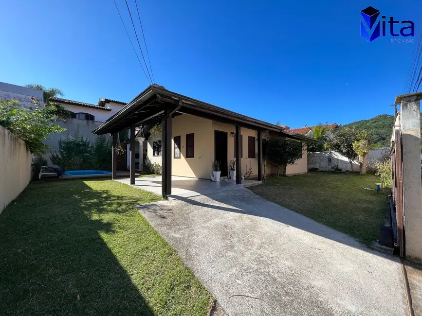 Casa com 3 quartos para alugar, 120m2 em Cachoeira do Bom Jesus, Florianopolis - SC - imagem 1 Foto 1 de Casa com 3 quartos para alugar, 120m2 em Cachoeira do Bom Jesus, Florianopolis - SC