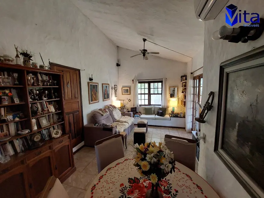 Foto 3 de Casa com 6 quartos à venda, 330m2 em Cachoeira do Bom Jesus, Florianopolis - SC