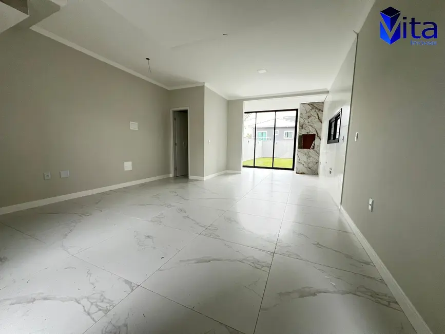 Foto 4 de Casa com 3 quartos à venda, 115m2 em São João do Rio Vermelho, Florianopolis - SC