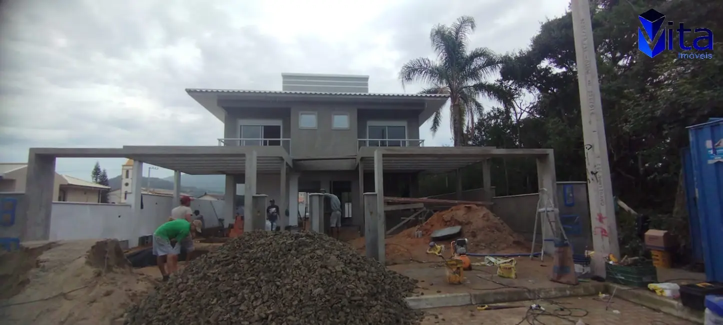 Foto 1 de Casa com 3 quartos à venda, 180m2 em Florianopolis - SC