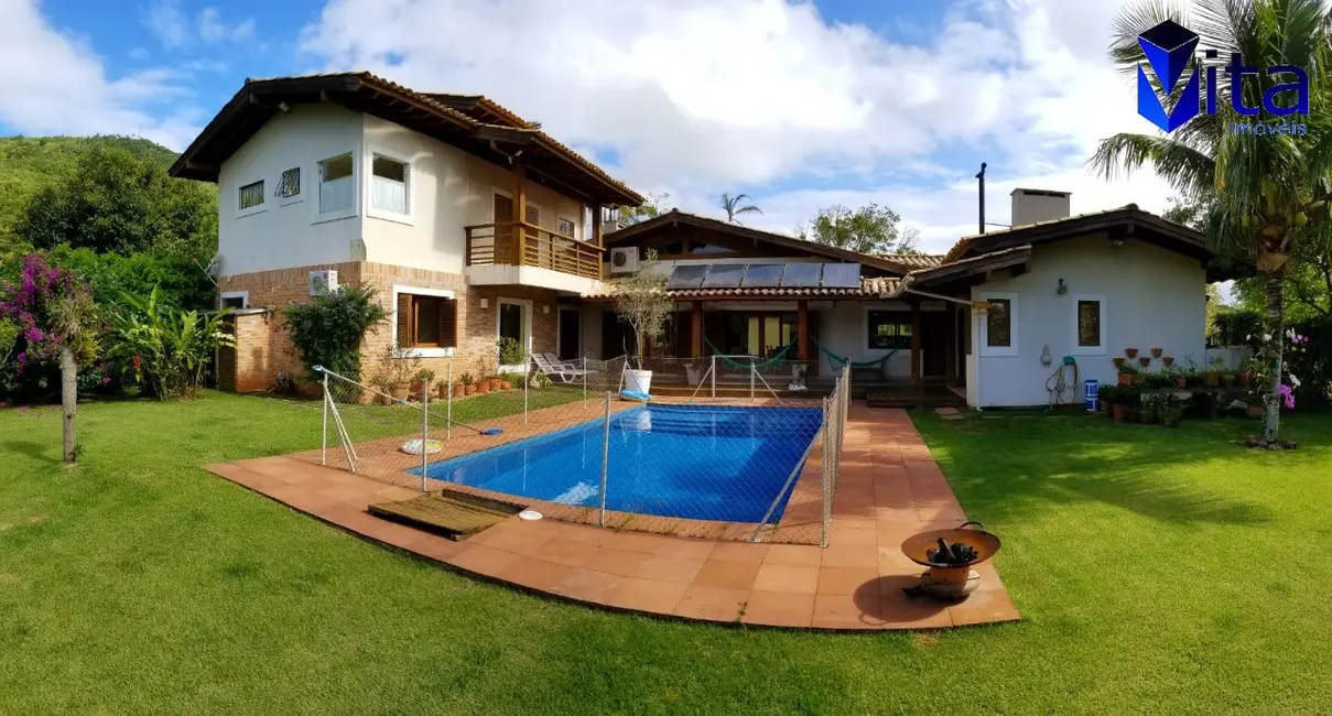 Foto 1 de Casa de Condomínio com 3 quartos à venda, 1200m2 em Cachoeira do Bom Jesus, Florianopolis - SC
