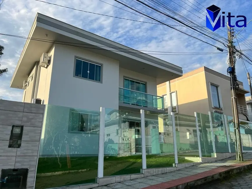 Foto 2 de Casa com 5 quartos à venda, 250m2 em Cachoeira do Bom Jesus, Florianopolis - SC