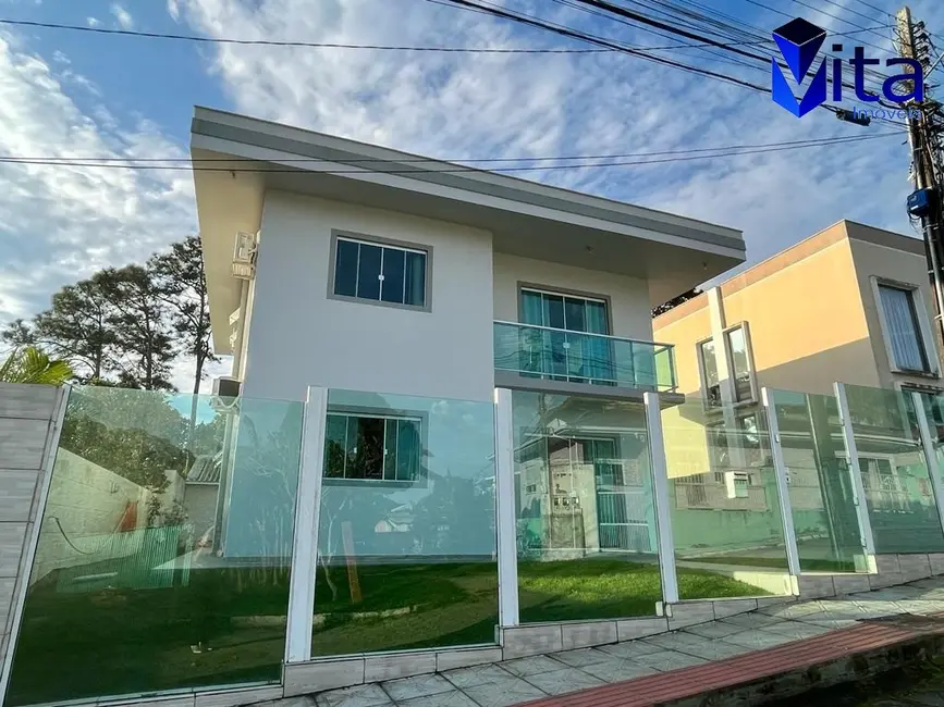 Foto 1 de Casa com 5 quartos à venda, 250m2 em Cachoeira do Bom Jesus, Florianopolis - SC