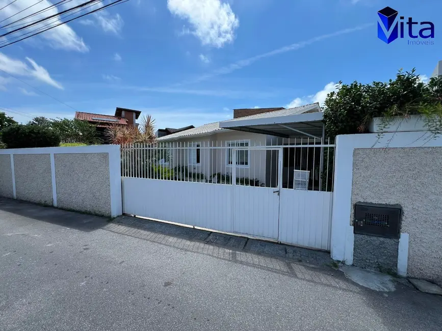 Foto 1 de Casa com 3 quartos à venda, 100m2 em Cachoeira do Bom Jesus, Florianopolis - SC