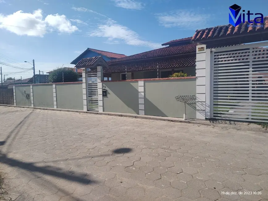 Casa com 3 quartos para alugar, 450m2 em Cachoeira do Bom Jesus, Florianopolis - SC - imagem 5 Foto 5 de Casa com 3 quartos para alugar, 450m2 em Cachoeira do Bom Jesus, Florianopolis - SC