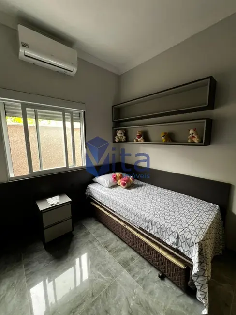 Foto 42 de Casa com 3 quartos para alugar, 450m2 em Cachoeira do Bom Jesus, Florianopolis - SC