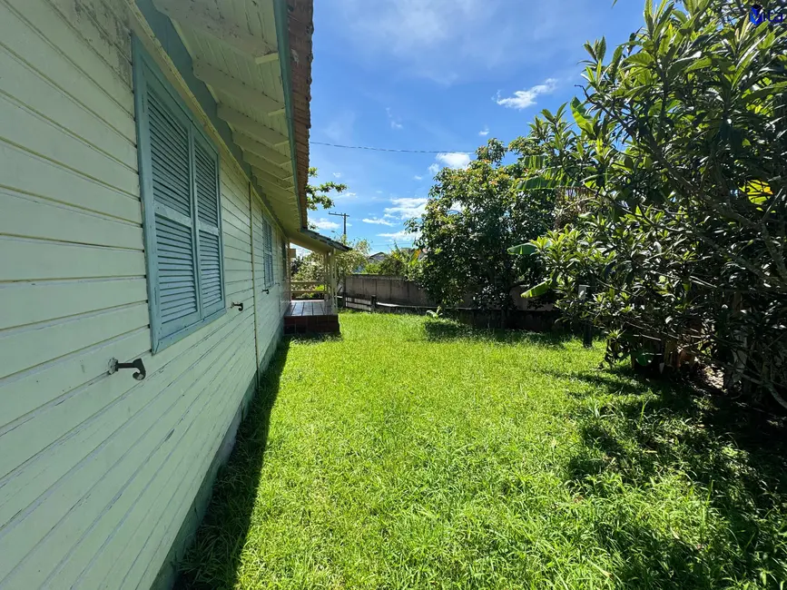 Foto 2 de Casa com 3 quartos à venda, 100m2 em Cachoeira do Bom Jesus, Florianopolis - SC