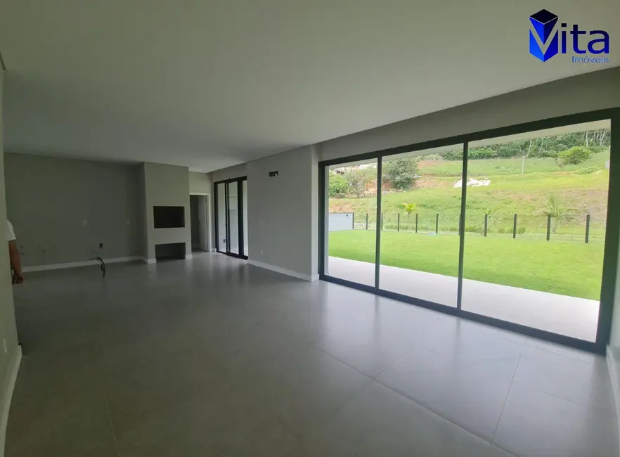 Foto 9 de Casa de Condomínio com 4 quartos à venda, 378m2 em Florianopolis - SC