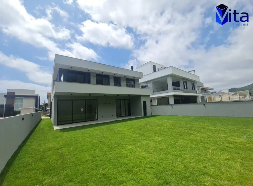 Foto 2 de Casa de Condomínio com 4 quartos à venda, 378m2 em Florianopolis - SC