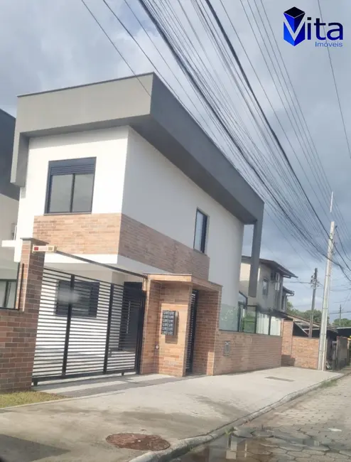 Foto 1 de Apartamento com 2 quartos para alugar, 85m2 em Cachoeira do Bom Jesus, Florianopolis - SC