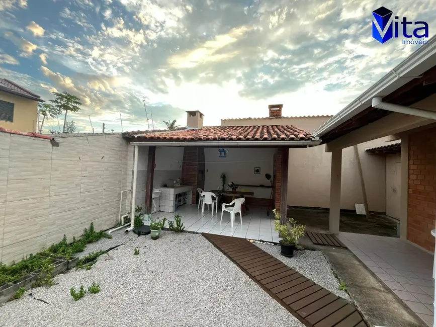 Casa com 2 quartos à venda, 456m2 em Cachoeira do Bom Jesus, Florianopolis - SC - imagem 4 Foto 4 de Casa com 2 quartos à venda, 456m2 em Cachoeira do Bom Jesus, Florianopolis - SC