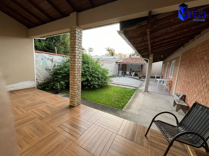 Foto 1 de Casa com 2 quartos à venda, 456m2 em Cachoeira do Bom Jesus, Florianopolis - SC