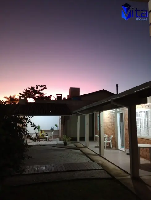Casa com 2 quartos à venda, 456m2 em Cachoeira do Bom Jesus, Florianopolis - SC - imagem 7 Foto 7 de Casa com 2 quartos à venda, 456m2 em Cachoeira do Bom Jesus, Florianopolis - SC