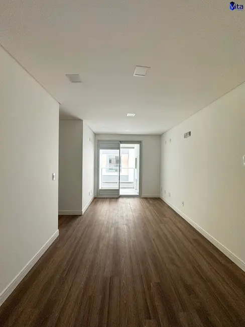 Foto 3 de Apartamento com 2 quartos à venda, 62m2 em Florianopolis - SC
