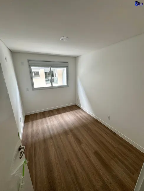 Foto 9 de Apartamento com 2 quartos à venda, 62m2 em Florianopolis - SC