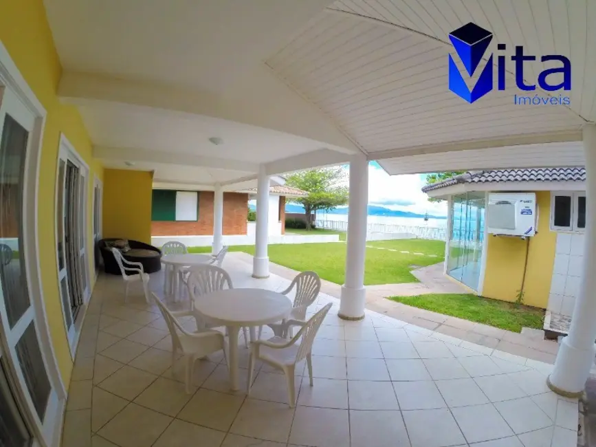 Casa com 4 quartos para alugar, 200m2 em Cachoeira do Bom Jesus, Florianopolis - SC - imagem 5 Foto 5 de Casa com 4 quartos para alugar, 200m2 em Cachoeira do Bom Jesus, Florianopolis - SC