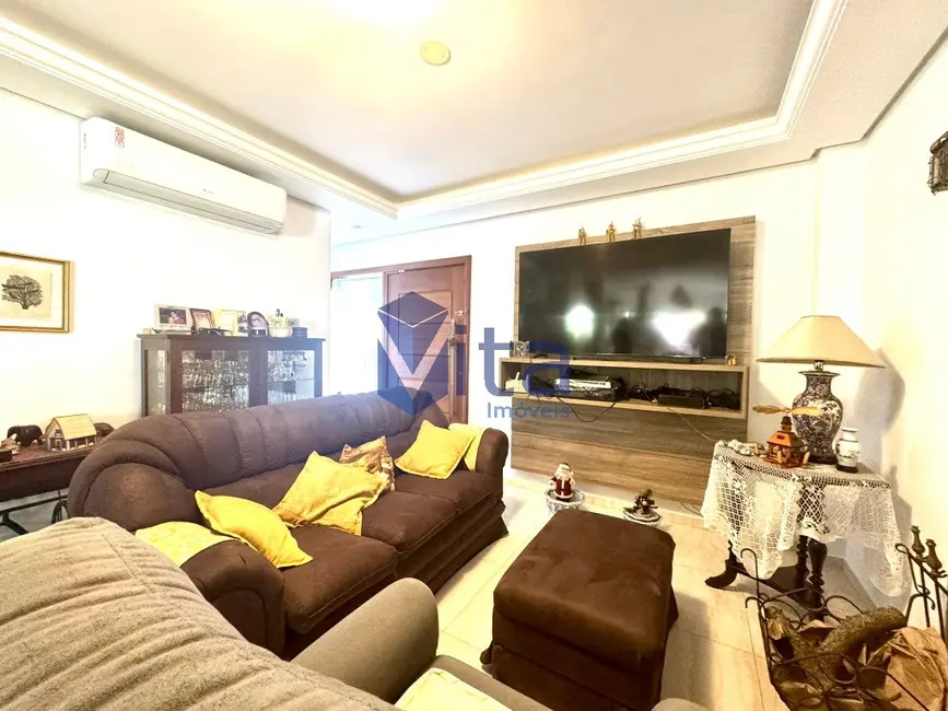 Foto 5 de Casa com 5 quartos à venda, 291m2 em Cachoeira do Bom Jesus, Florianopolis - SC