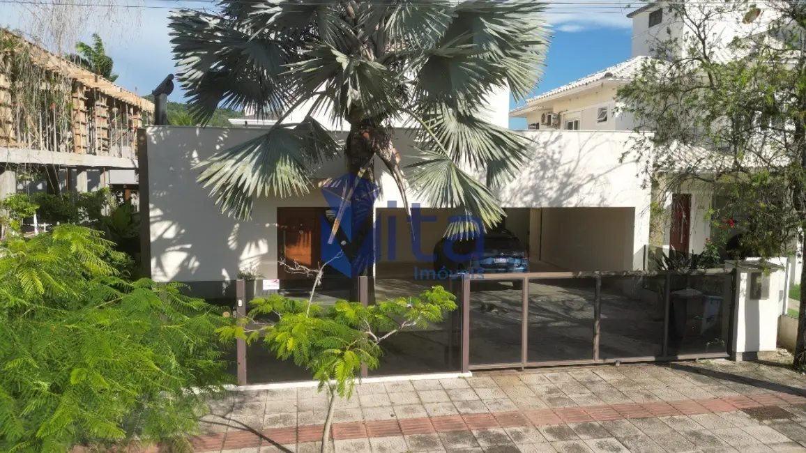 Foto 1 de Casa com 5 quartos à venda, 291m2 em Cachoeira do Bom Jesus, Florianopolis - SC