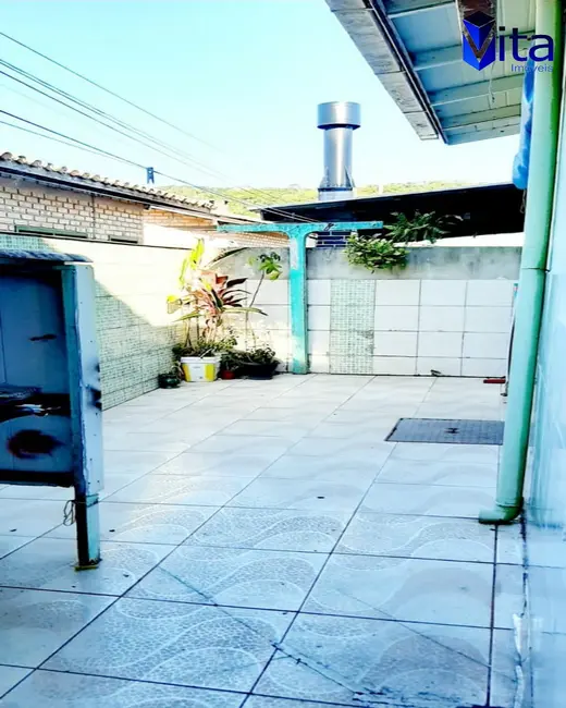 Casa com 2 quartos à venda, 94m2 em Cachoeira do Bom Jesus, Florianopolis - SC - imagem 5 Foto 5 de Casa com 2 quartos à venda, 94m2 em Cachoeira do Bom Jesus, Florianopolis - SC