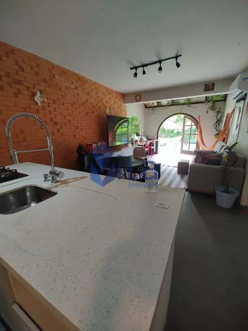 Apartamento com 2 quartos à venda, 73m2 em Praia Brava, Florianopolis - SC - imagem 3 Foto 3 de Apartamento com 2 quartos à venda, 73m2 em Praia Brava, Florianopolis - SC