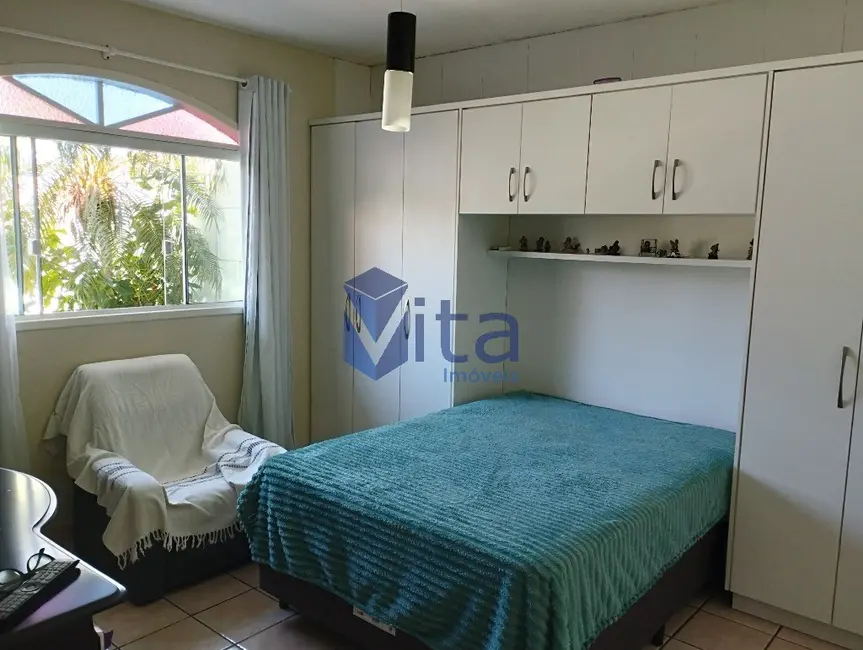 Foto 9 de Casa com 3 quartos à venda, 330m2 em Cachoeira do Bom Jesus, Florianopolis - SC