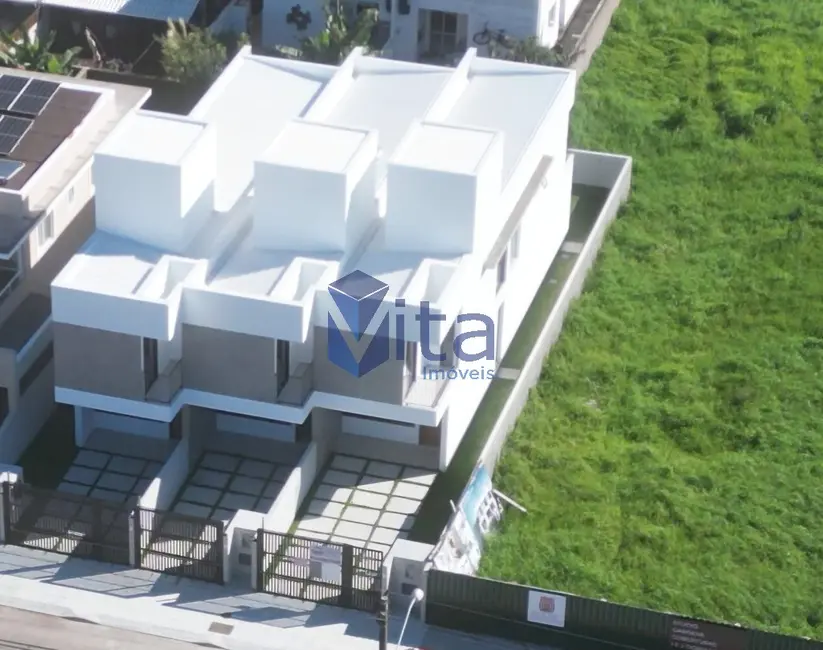 Foto 2 de Casa com 3 quartos à venda, 138m2 em Cachoeira do Bom Jesus, Florianopolis - SC