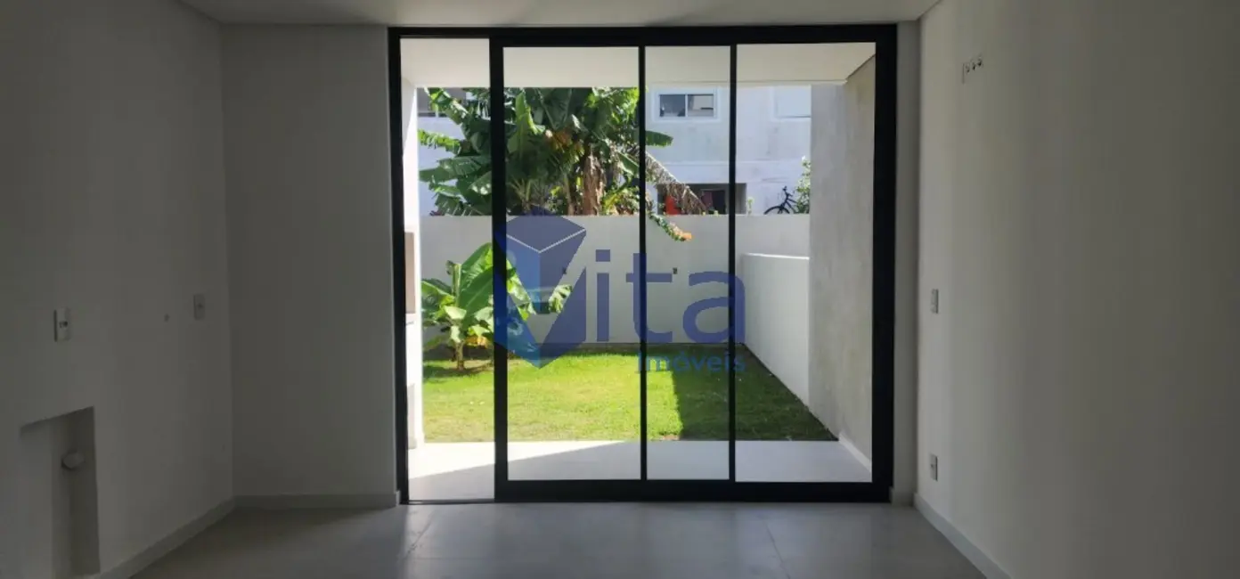 Foto 8 de Casa com 3 quartos à venda, 138m2 em Cachoeira do Bom Jesus, Florianopolis - SC