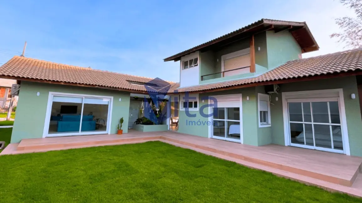 Foto 1 de Casa com 3 quartos à venda, 281m2 em Cachoeira do Bom Jesus, Florianopolis - SC