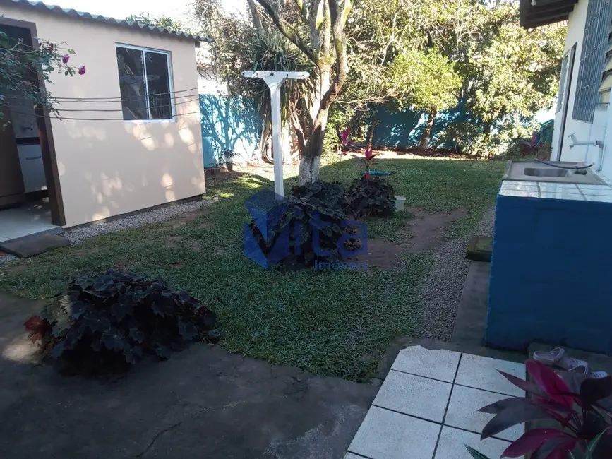 Foto 2 de Casa com 3 quartos à venda, 425m2 em São João do Rio Vermelho, Florianopolis - SC