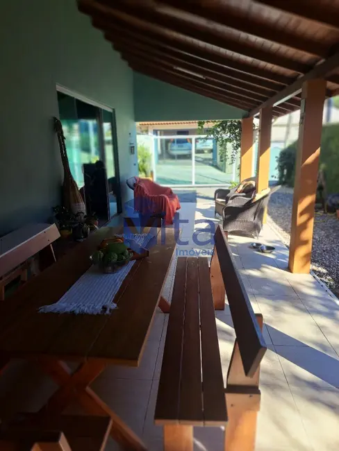 Foto 2 de Casa com 3 quartos à venda, 315m2 em Cachoeira do Bom Jesus, Florianopolis - SC