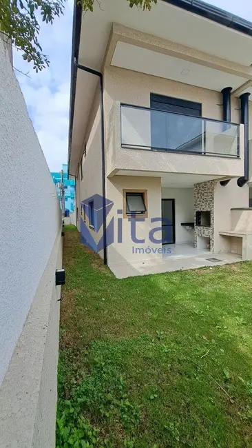 Casa com 3 quartos à venda, 175m2 em Canasvieiras, Florianopolis - SC - imagem 3 Foto 3 de Casa com 3 quartos à venda, 175m2 em Canasvieiras, Florianopolis - SC