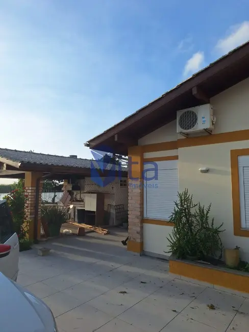 Foto 2 de Casa com 5 quartos à venda, 242m2 em Cachoeira do Bom Jesus, Florianopolis - SC