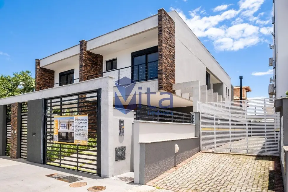 Casa com 3 quartos à venda e para alugar, 240m2 em Cachoeira do Bom Jesus, Florianopolis - SC - imagem 2 Foto 2 de Casa com 3 quartos à venda e para alugar, 240m2 em Cachoeira do Bom Jesus, Florianopolis - SC