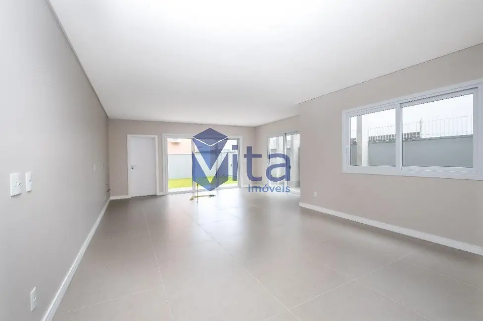 Casa com 3 quartos à venda e para alugar, 240m2 em Cachoeira do Bom Jesus, Florianopolis - SC - imagem 8 Foto 8 de Casa com 3 quartos à venda e para alugar, 240m2 em Cachoeira do Bom Jesus, Florianopolis - SC
