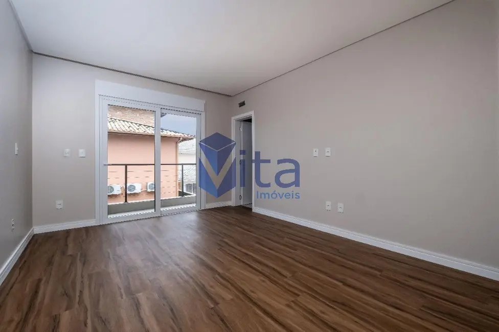 Casa com 3 quartos à venda e para alugar, 240m2 em Cachoeira do Bom Jesus, Florianopolis - SC - imagem 9 Foto 9 de Casa com 3 quartos à venda e para alugar, 240m2 em Cachoeira do Bom Jesus, Florianopolis - SC