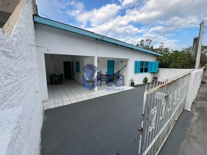 Casa com 2 quartos para alugar, 70m2 em Cachoeira do Bom Jesus, Florianopolis - SC - imagem 1 Foto 1 de Casa com 2 quartos para alugar, 70m2 em Cachoeira do Bom Jesus, Florianopolis - SC
