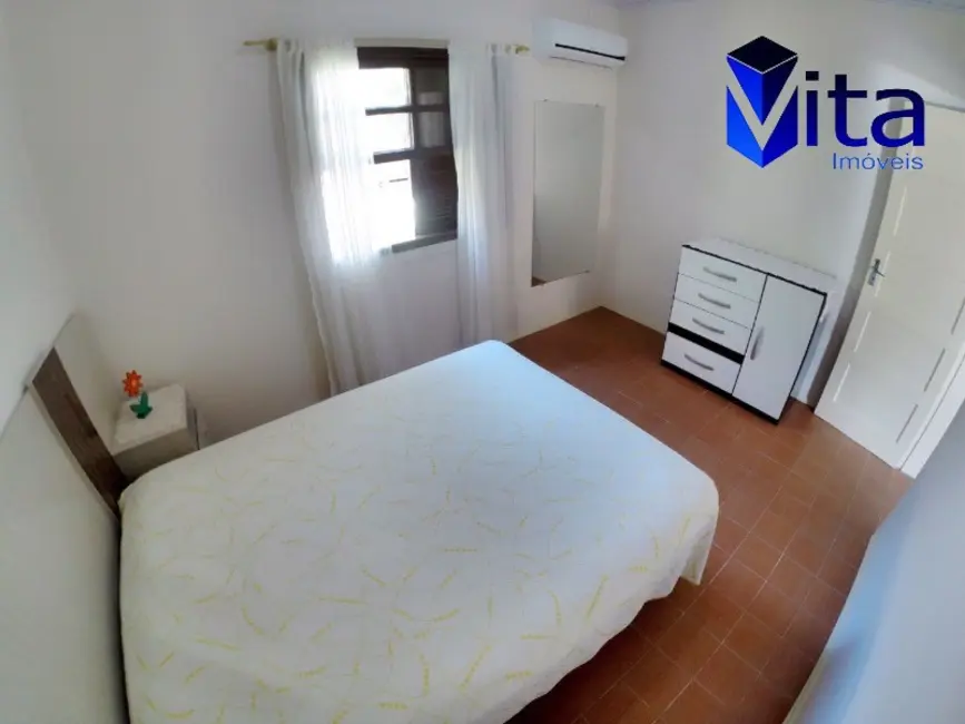 Casa com 2 quartos para alugar, 70m2 em Cachoeira do Bom Jesus, Florianopolis - SC - imagem 8 Foto 8 de Casa com 2 quartos para alugar, 70m2 em Cachoeira do Bom Jesus, Florianopolis - SC