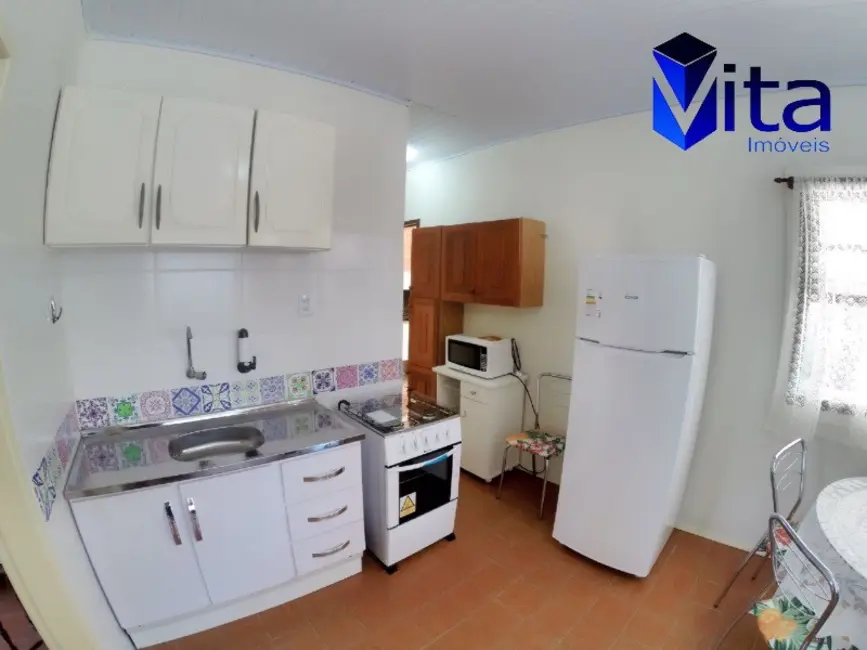 Casa com 2 quartos para alugar, 70m2 em Cachoeira do Bom Jesus, Florianopolis - SC - imagem 4 Foto 4 de Casa com 2 quartos para alugar, 70m2 em Cachoeira do Bom Jesus, Florianopolis - SC