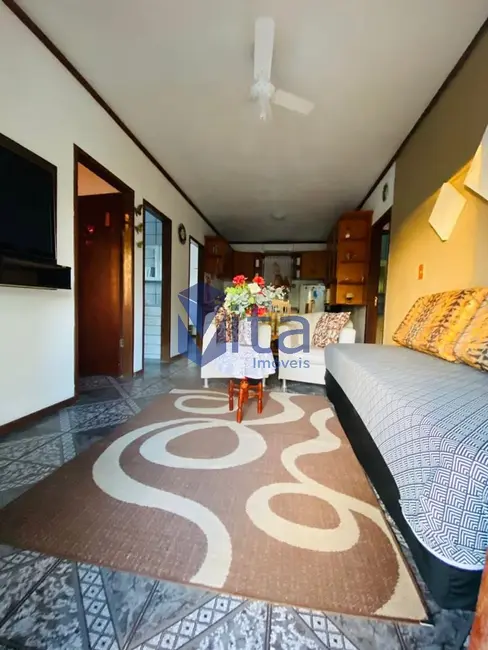 Casa com 2 quartos para alugar, 78m2 em Cachoeira do Bom Jesus, Florianopolis - SC - imagem 5 Foto 5 de Casa com 2 quartos para alugar, 78m2 em Cachoeira do Bom Jesus, Florianopolis - SC