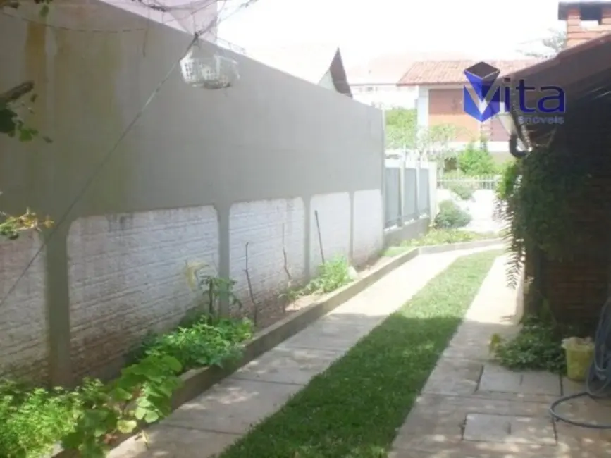 Casa com 4 quartos para alugar, 120m2 em Cachoeira do Bom Jesus, Florianopolis - SC - imagem 4 Foto 4 de Casa com 4 quartos para alugar, 120m2 em Cachoeira do Bom Jesus, Florianopolis - SC