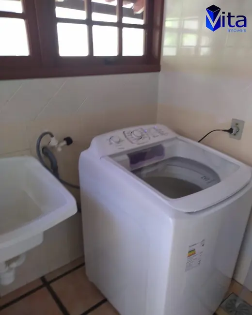 Casa com 4 quartos para alugar, 120m2 em Cachoeira do Bom Jesus, Florianopolis - SC - imagem 7 Foto 7 de Casa com 4 quartos para alugar, 120m2 em Cachoeira do Bom Jesus, Florianopolis - SC