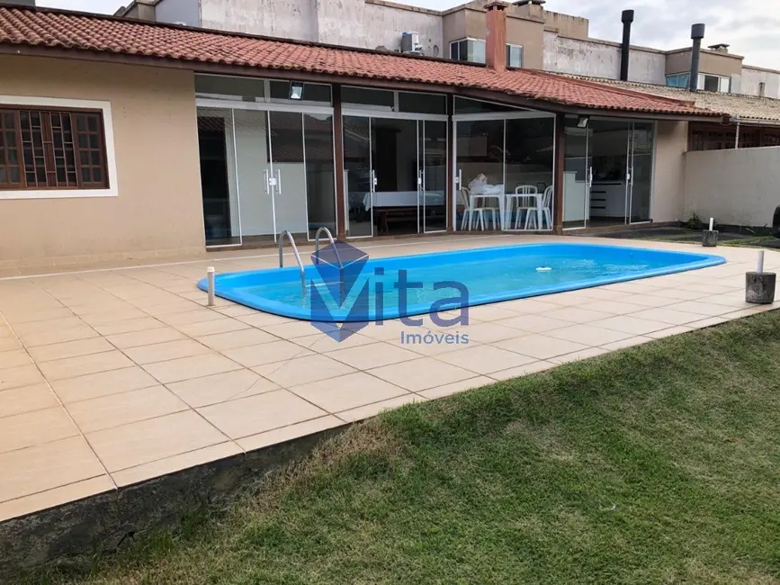 Foto 1 de Casa com 3 quartos para alugar, 180m2 em Ingleses do Rio Vermelho, Florianopolis - SC