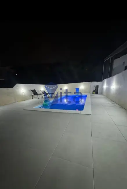 Casa com 3 quartos para alugar, 150m2 em Praia Brava, Florianopolis - SC - imagem 9 Foto 9 de Casa com 3 quartos para alugar, 150m2 em Praia Brava, Florianopolis - SC