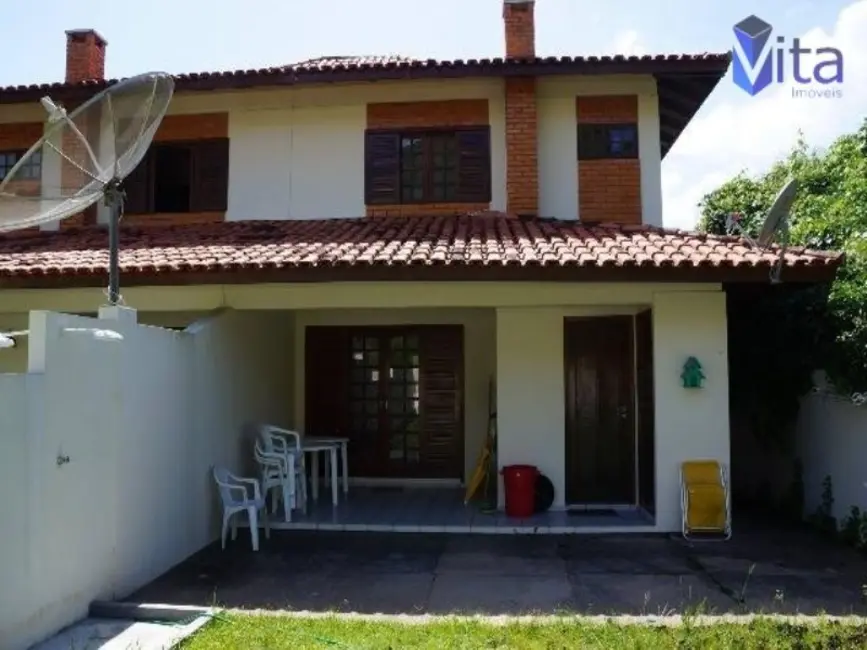 Casa com 3 quartos para alugar, 150m2 em Praia Brava, Florianopolis - SC - imagem 5 Foto 5 de Casa com 3 quartos para alugar, 150m2 em Praia Brava, Florianopolis - SC